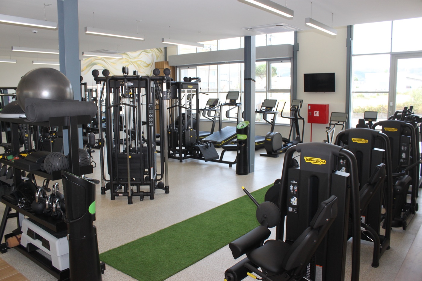 Technogym gym floor at FITQOR Wellness Club in Cascais